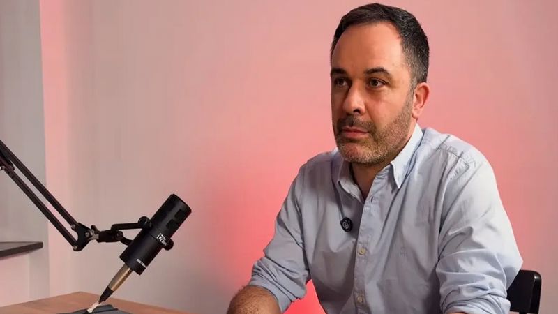 AB yapt�r�mlar� gazeteci Do�ru'nun ailesini de kapsam�na ald�